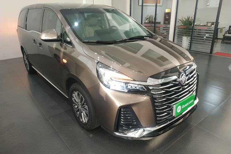 Used Buick GL8 2023 Land Executive Class Comfort Model
