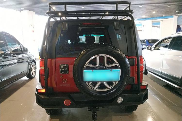 Used Beijing Auto BJ40 2016 40L 2.3T Automatic All-Wheel Drive Premium Edition
