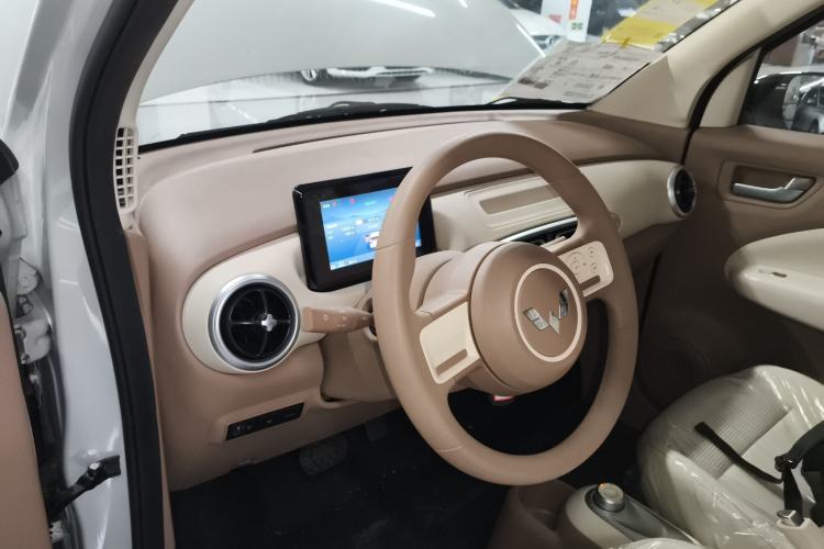 Used Wuling Hongguang MINIEV 2025 Four-Door Version Advanced Edition