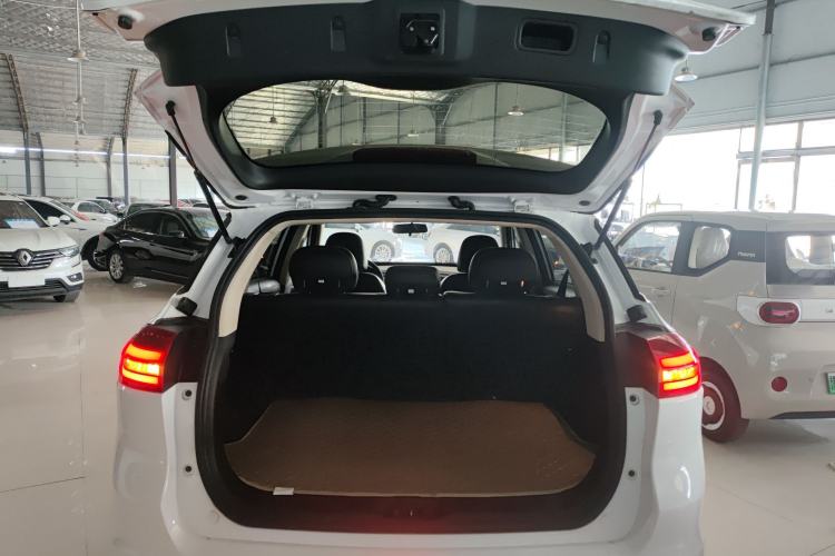 Used Geely Auto Emgrand X7 Sport 2018 1.8TD Automatic Two-Wheel Drive Smart Connect 4G Internet Edition