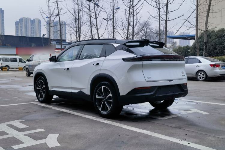 Used  06 2025 Model 520km