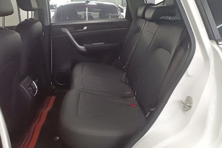 Used Haval M6 2019 1.5T DCT Two-Wheel Drive Elite Version China VI Standard
