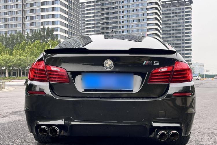 Used BMW 5 Series 2017 525Li Leading Model
