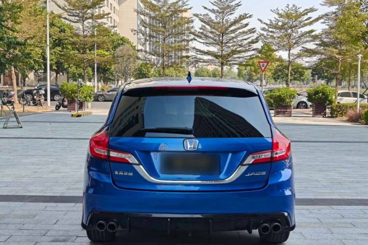 Used Honda Jade 2017 1.8L automatic Comfort version 5 seats
