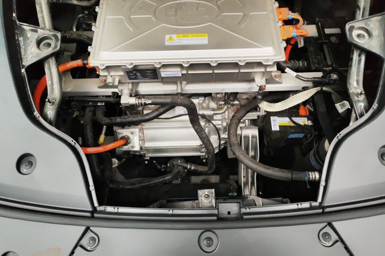 Used BYD Han 2025 EV with 701 km of Laser Radar-Enabled Intelligent Driving
