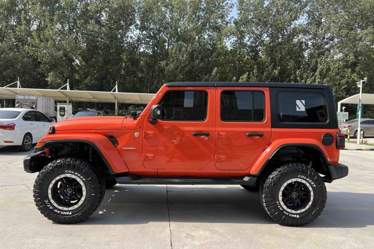 Used  Wrangler 2018 2.0T Sahara Four-Door Edition
