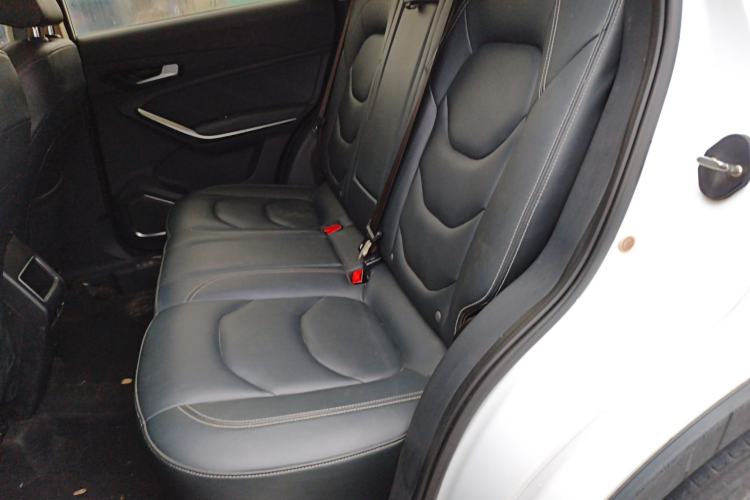 Used FAW Senya R9 2018 1.2T Automatic Luxury Smart Edition
