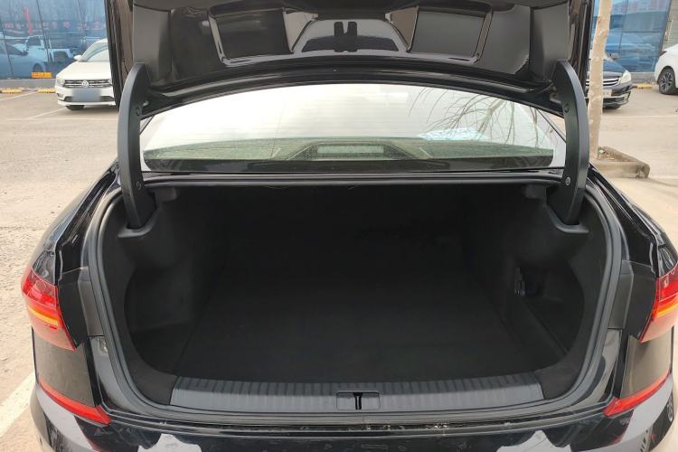 Used Volkswagen Passat 2020 330TSI Elite Edition China VI
