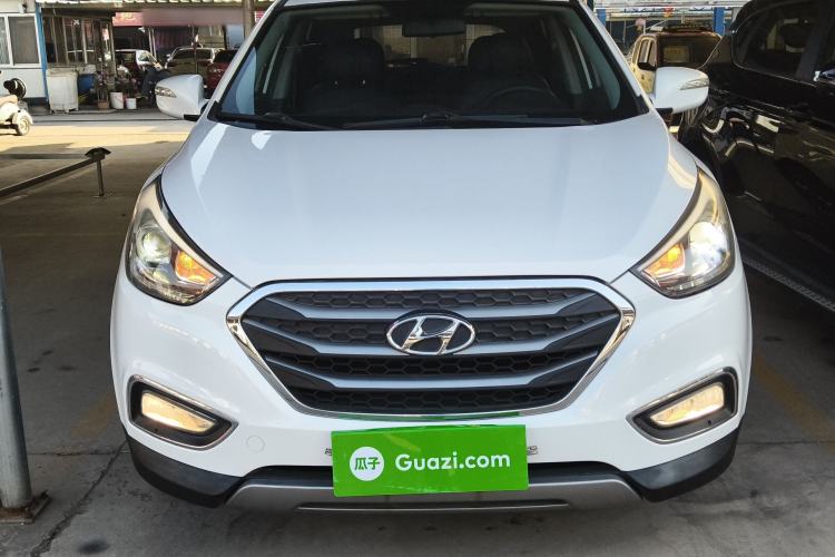 Used Hyundai ix35 2015 2.0L Automatic 2WD Smart Version China V Standard
