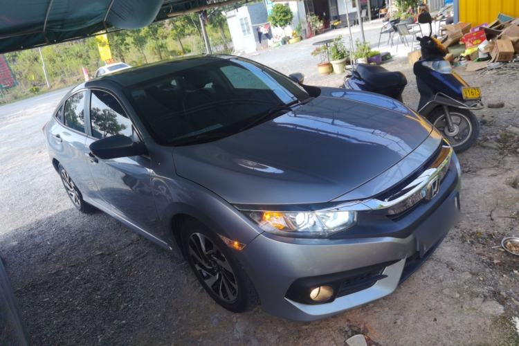 Used Honda Civic 2016 220TURBO CVT Luxury Edition
