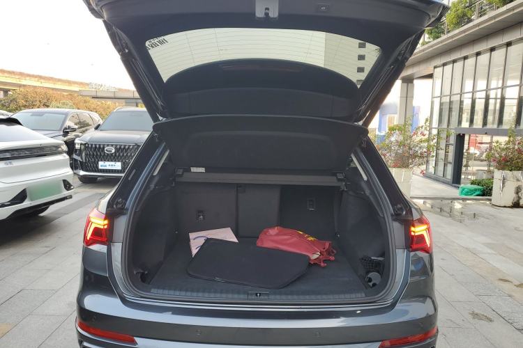 Used Audi Q3 2021 35 TFSI Progressive Dynamic Edition