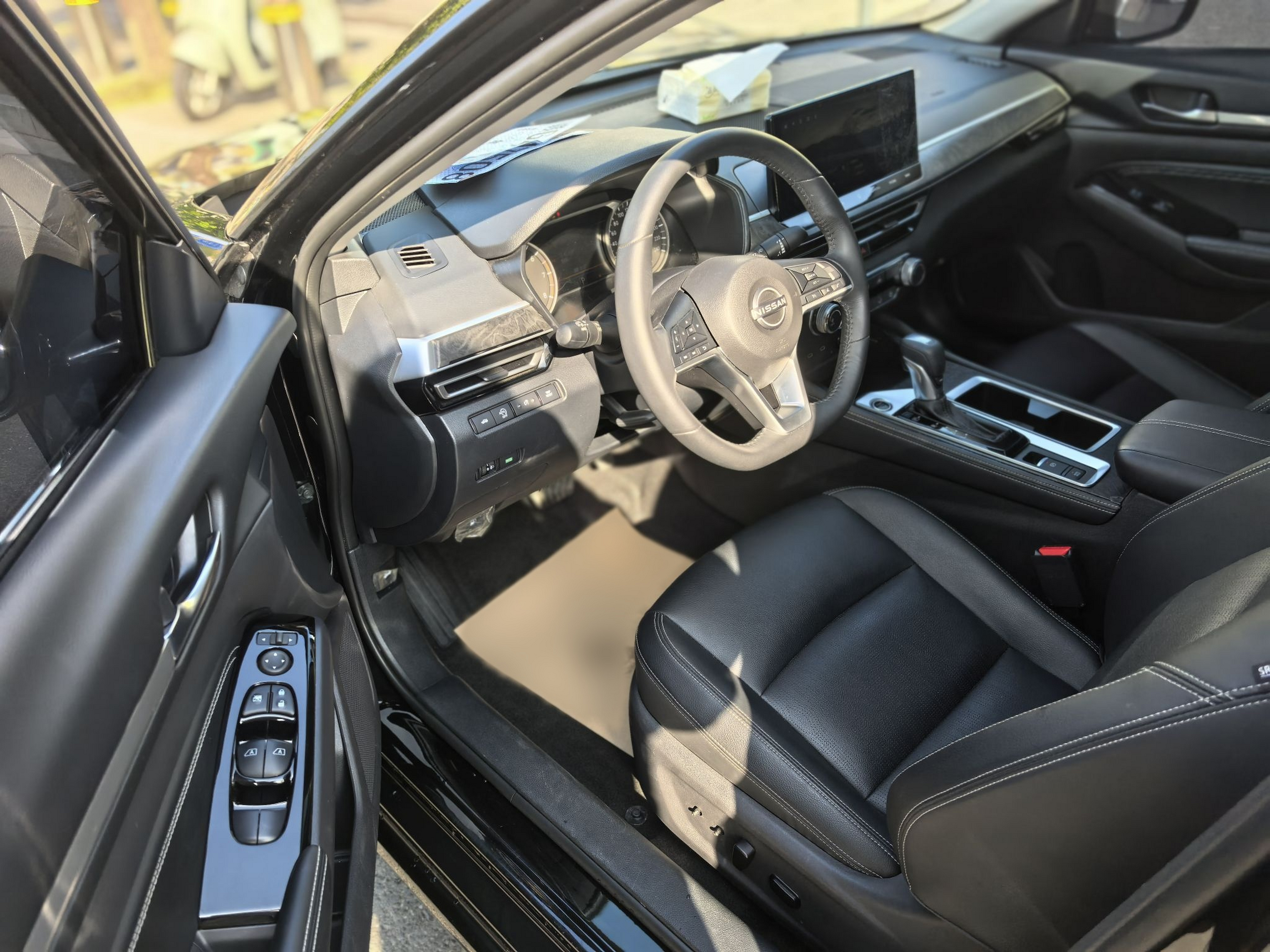 Переднее сиденье в автомобиле