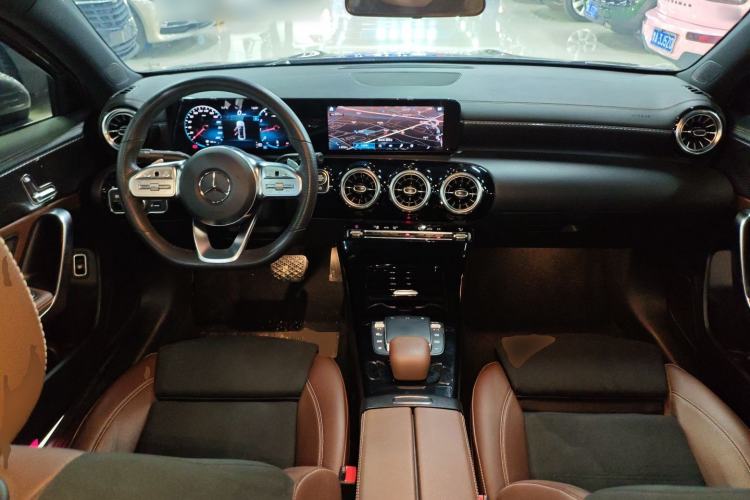 Used Mercedes-Benz A-Class 2021 A 200 L Sport Sedan Fashion Model