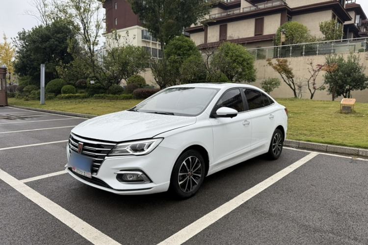 Used Roewe i5 2020 1.5L Automatic 4G Connect Luxury Flagship Edition
