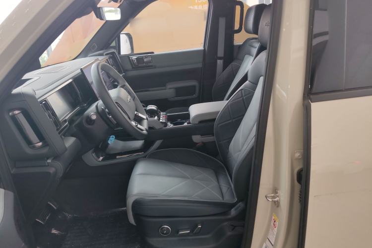 Used Formula Leopard Leopard 5 2025 TianShen Intelligent Driving Ultra Edition
