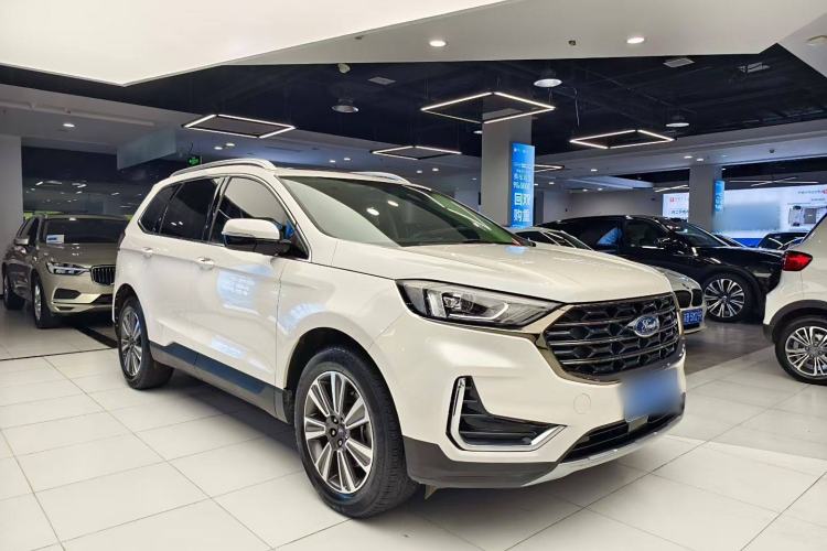 Used Ford Edge 2021 PLUS EcoBoost 245 Two-Wheel-Drive Platinum Edition 5 Seats
