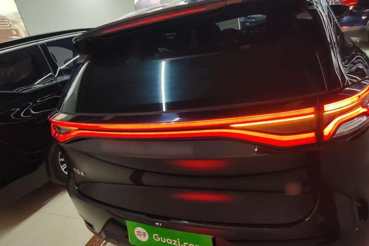 Used BYD Tang 2018 2.0T Automatic SmartConnect Prestige 7-Seater China V Standard