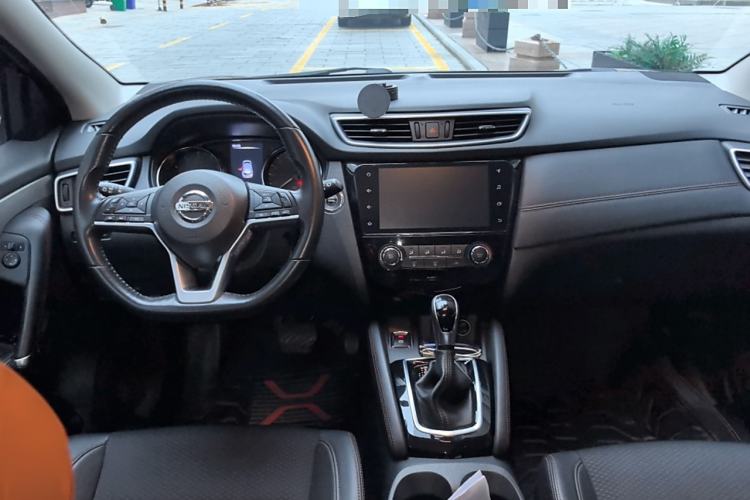 Used Nissan Qashqai 2019 2.0L CVT Luxury Edition
