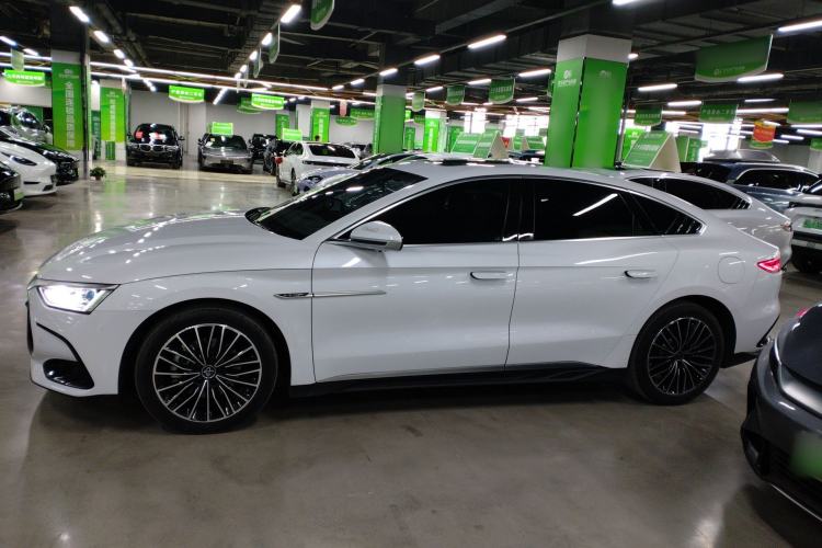 Used BYD Han 2023 DM-i Champion Edition 121KM Prestige Model

