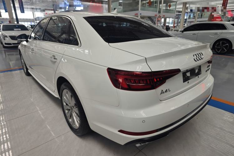 Used Audi A4L 2019 40 TFSI Ambition China VI