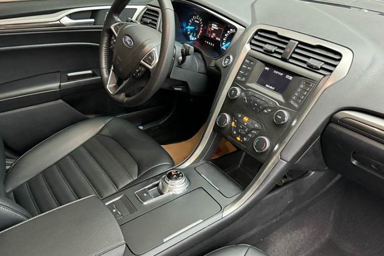 Used Ford Mondeo 2018 EcoBoost 180 Smart Control Fashion Model China V Standard
