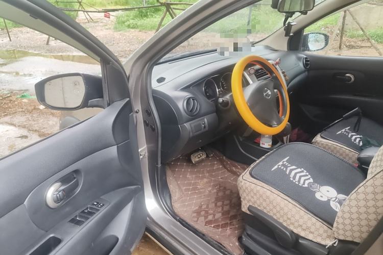 Used Nissan Livina 2013 1.6XE CVT Comfort Edition