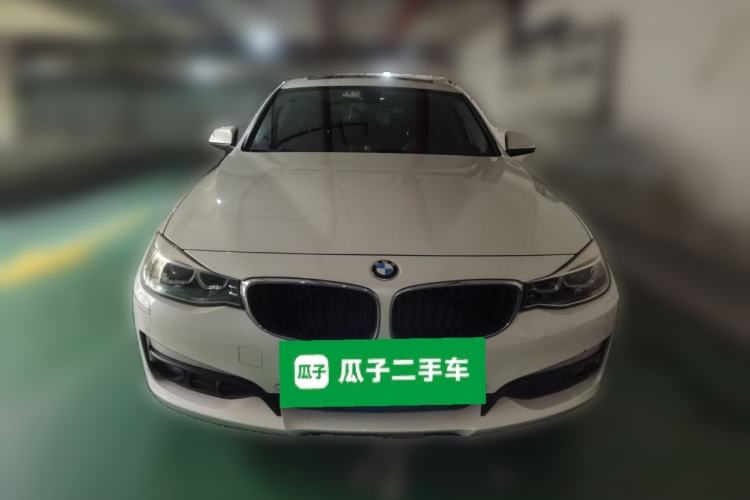 Used BMW 3 Series GT 2016 320i Fashion Model
