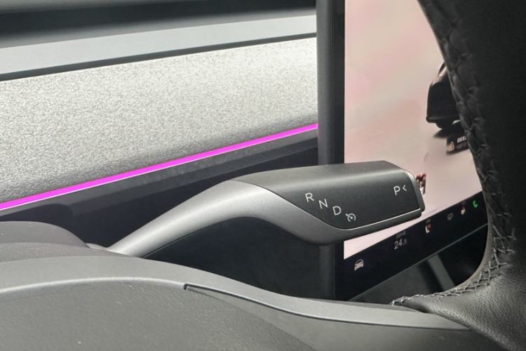 Used Tesla Model Y 2023 Rear-Wheel-Drive Version