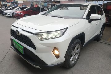 Used Toyota RAV4 2020 2.0L CVT Two-Wheel Drive Fashion Edition