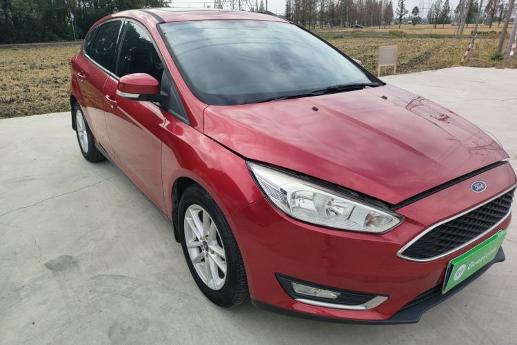 Used Ford Focus 2015 Hatchback 1.6L Automatic Fashion Edition
