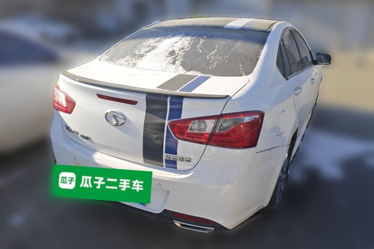 Used Soueast V5 Lingzhi 2014 1.5L Manual Luxury Model

