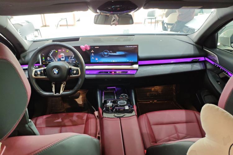 Used BMW 5 Series 2024 530Li Luxury Edition M Sport Package
