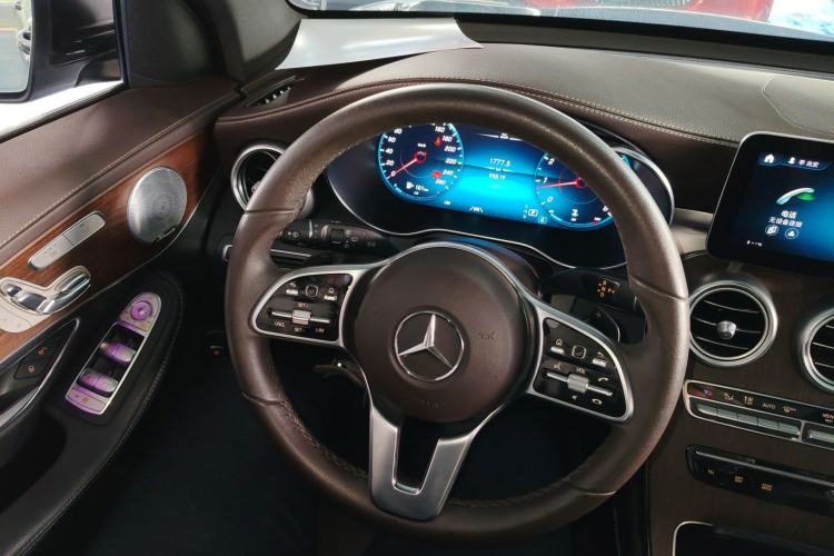 Used Mercedes-Benz GLC 2021 GLC 300 L 4MATIC Dynamic Model