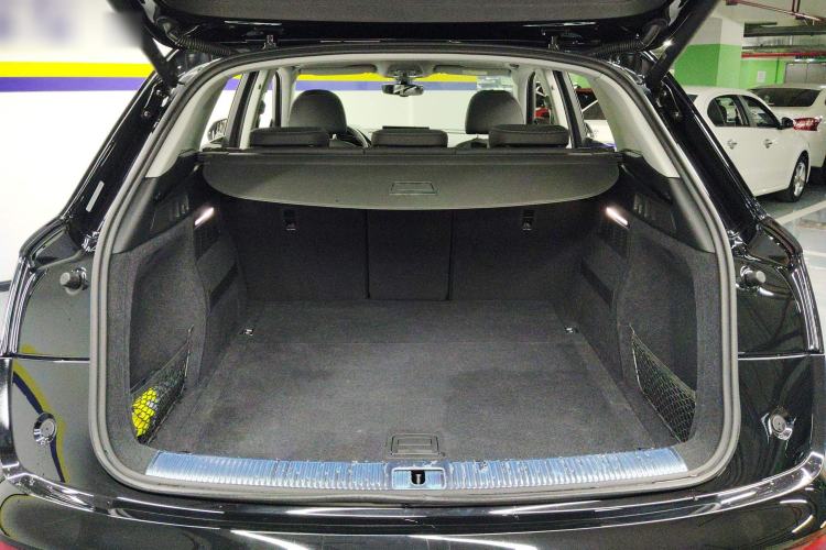 Used Audi Q5L 2022 40T Fashionable and Elegant Model
