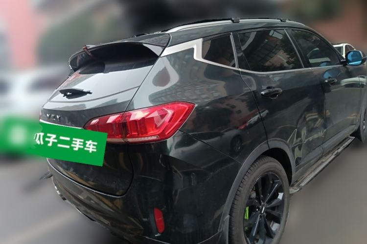 Used Wey VV6 2018 2.0T Two-Wheel-Drive Ultra-Luxury Version China V Standard