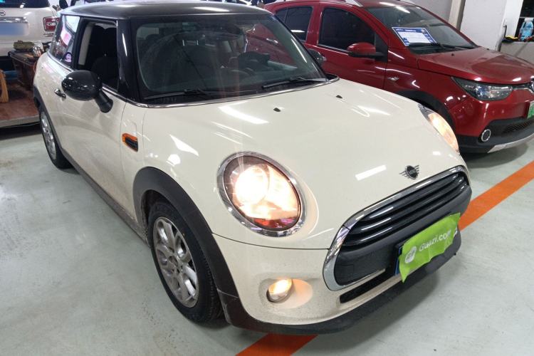 Used  MINI 2018 1.5T ONE
