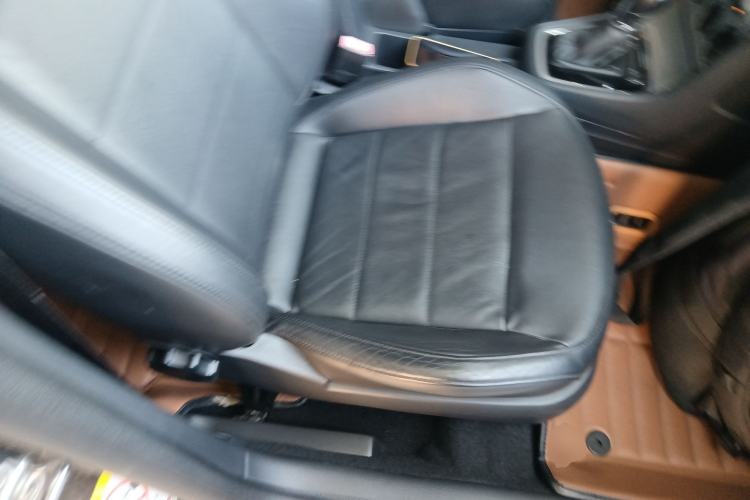 Used Volkswagen Gran Lavida 2013 1.4 TSI Automatic Comfort Model