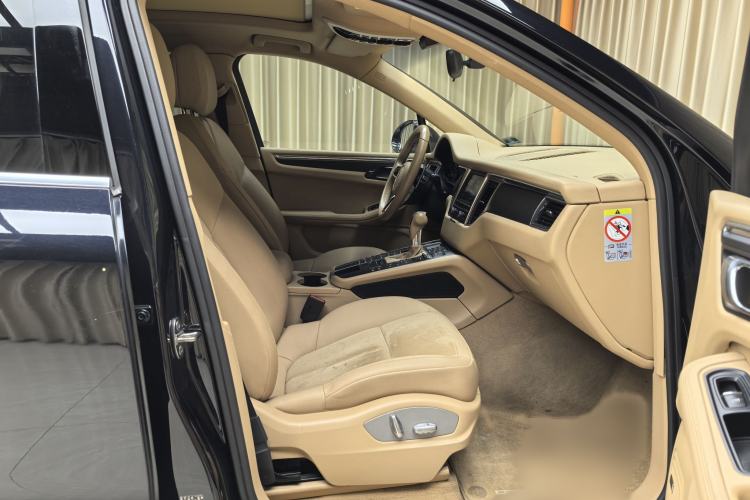 Used Porsche Macan 2014 Macan 2.0T
