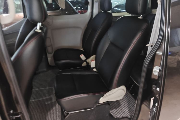 Used Nissan NV200 2014 1.6L CVT Luxury Model China IV Standard
