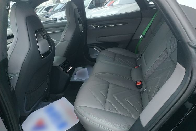 Used Zeekr 001 2023 WE Edition 100 kWh