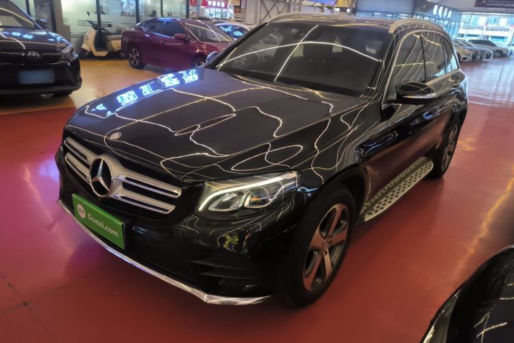 Used Mercedes-Benz GLC 2017 GLC 260 4MATIC Luxury Model