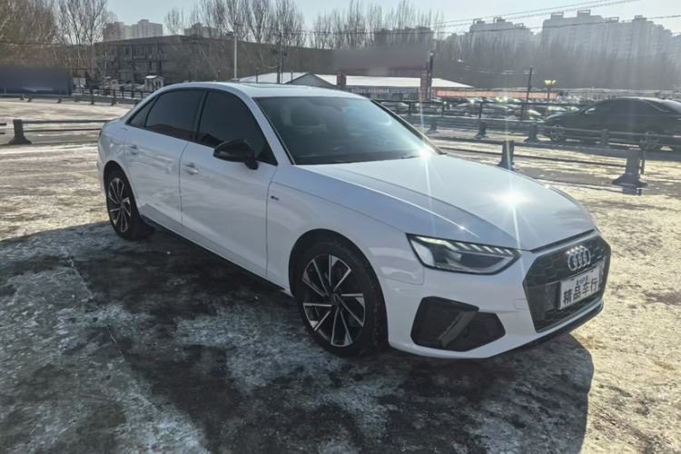 Used Audi A4L 2023 40 TFSI Luxury Dynamic Model
