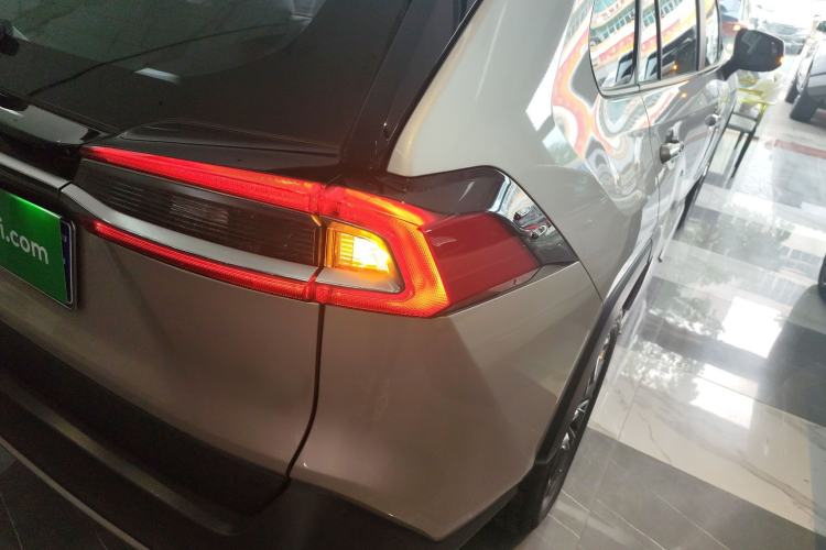 Used Toyota Wildlander 2023 Dual-Motor 2.5L E-CVT Four-Wheel Drive Prestige Edition
