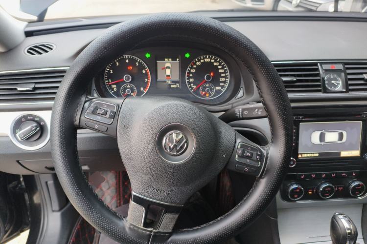 Used Volkswagen Passat 2015 1.8TSI DSG Prestige Edition
