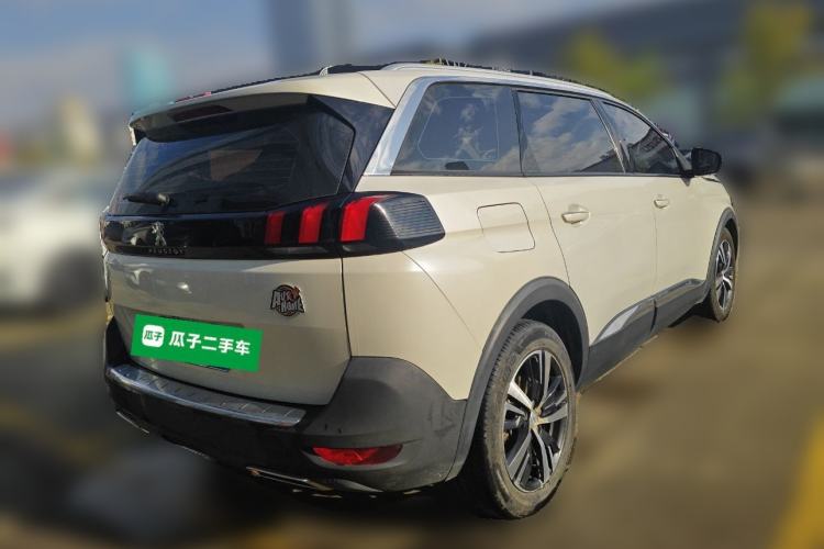 Used Peugeot 5008 2017 380THP 7-Seater Elite Edition
