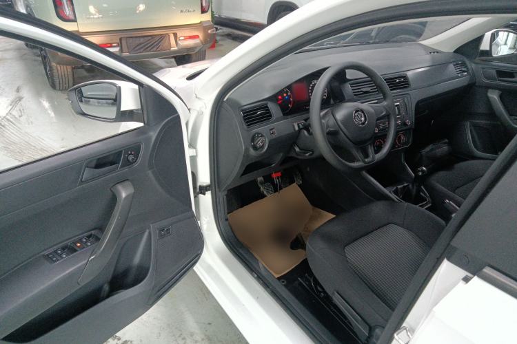 Used Volkswagen Santana 2016 1.4L Manual Fashion Edition
