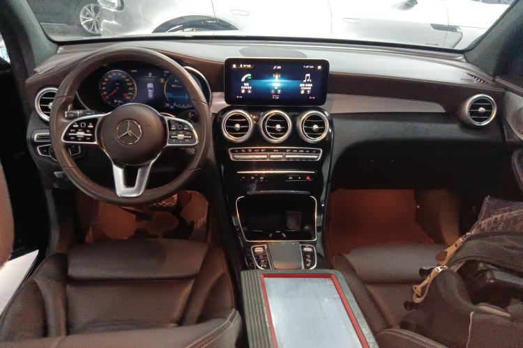 Used Mercedes-Benz GLC 2021 GLC 260 L 4MATIC Dynamic Edition
