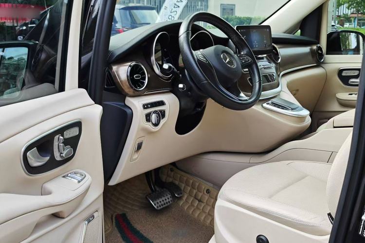 Used Mercedes-Benz V-Class 2020 V 260 L Long-wheelbase Luxury Edition
