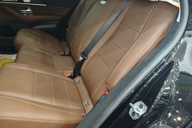 Used Mercedes-Benz GLE 2025 GLE 350 4MATIC Stylish Model