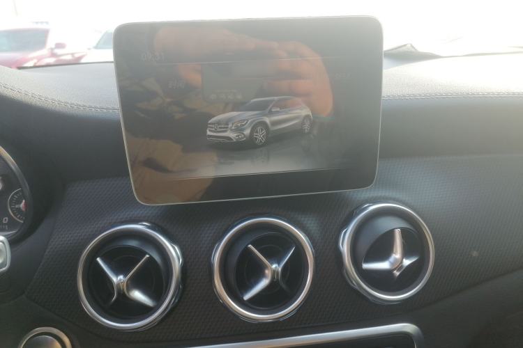 Used Mercedes-Benz GLA 2018 GLA 200 Fashion Model